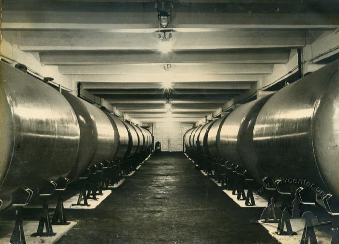 Wine Storage Tanks 2