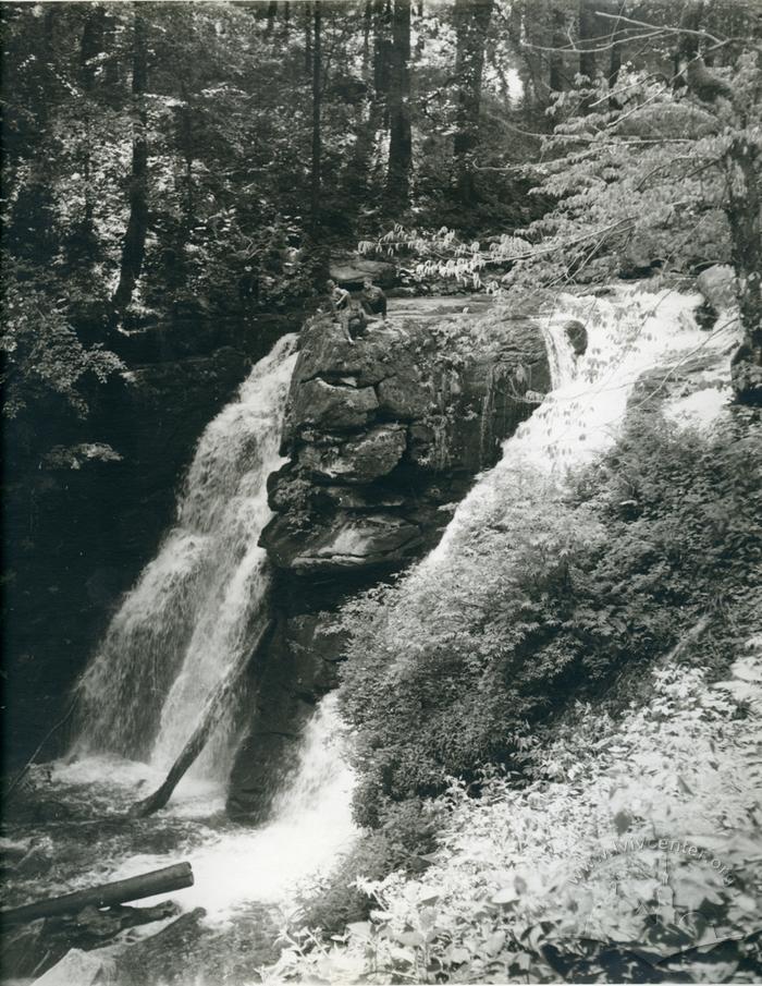 Vojevodyn Waterfall 2