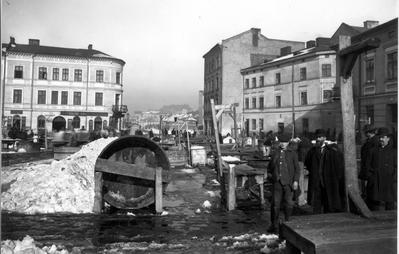 Market on Zernova square