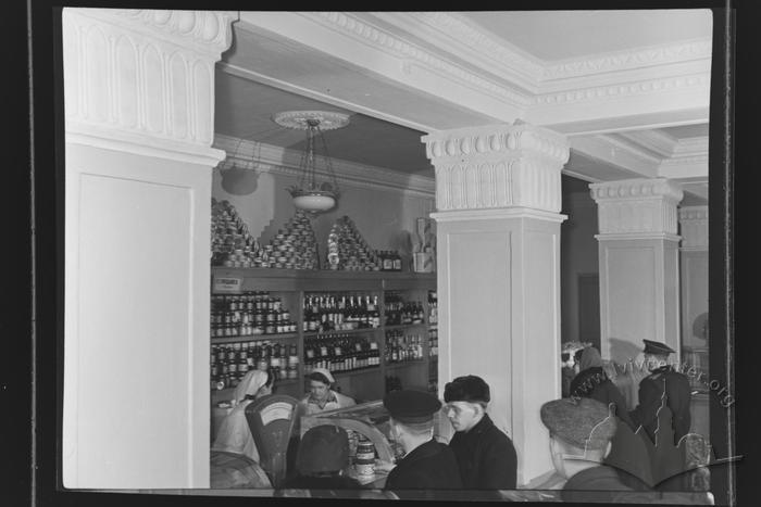 A store in the mariners' village 2