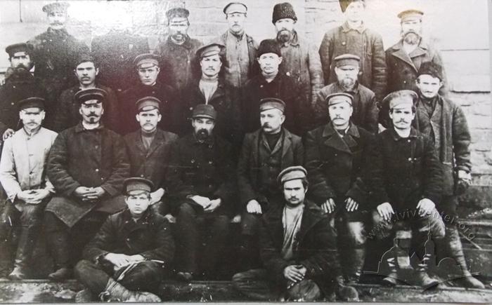 Workers of the locomotive depot 2