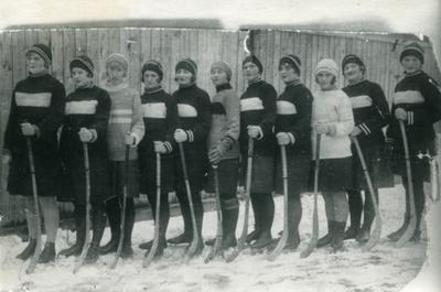 Women's Hockey Team