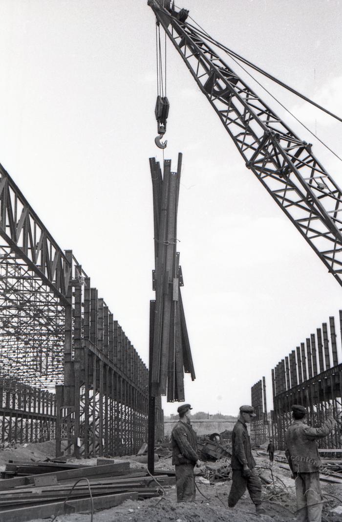 Rolling mill construction. Kildishev brigade. Smiths of the Azovstal plant. Steelmakers at the rolling mill. 2