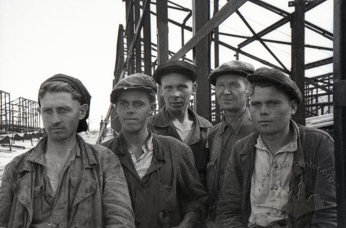 Rolling mill construction. Kildishev brigade. Smiths of the Azovstal plant. Steelmakers at the rolling mill. 2