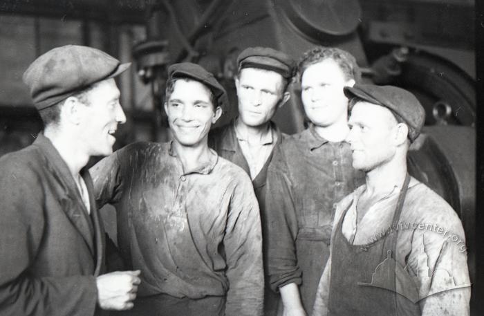 Rolling mill construction. Kildishev brigade. Smiths of the Azovstal plant. Steelmakers at the rolling mill. 2