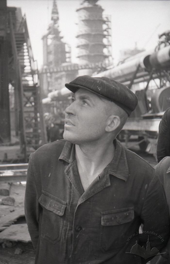 Construction workers of the blast furnace No. 6 of the Azovstal plant 2