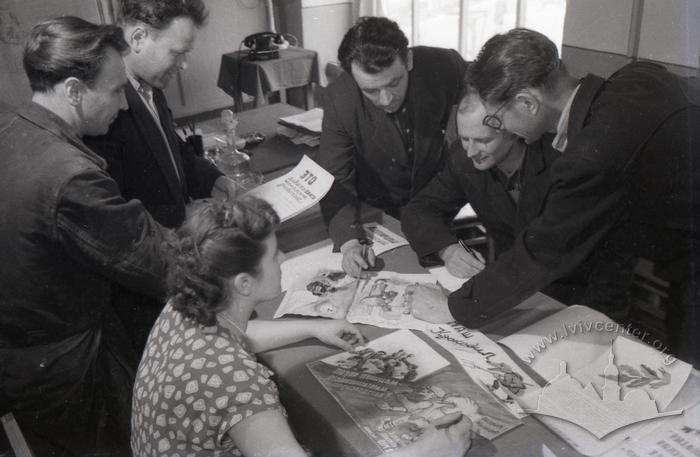 Members of the editorial board of the machine-building factory 2