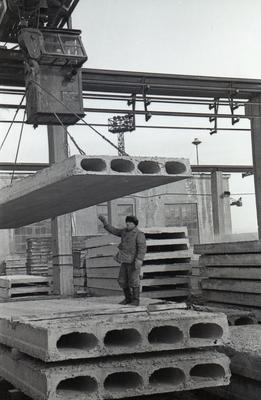 Slab panels with oval cavities