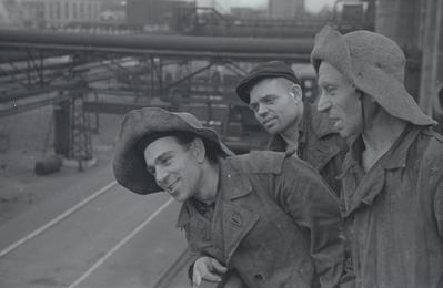 Communist labor shop of the coke-chemical plant