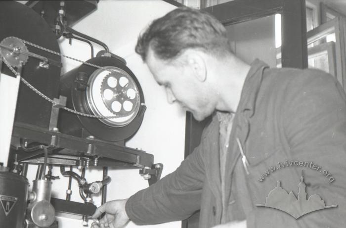 Coke-chemical plant. Employee of the control and measuring devices workshop V. Moltopar checks new samples. Motor mechanic of the control and measuring devices workshop A. Prusova 2