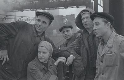 Communist labor shop of the coke-chemical plant