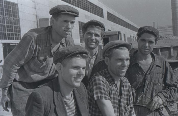 The Yanchuk brothers at the construction site of Mill 1700 2