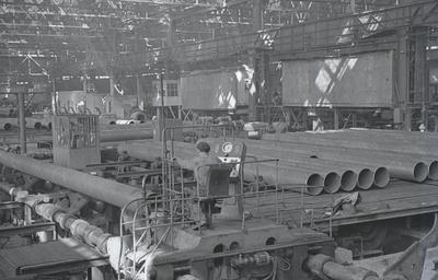 Pipe-welding mill 650-2 of the Illich plant