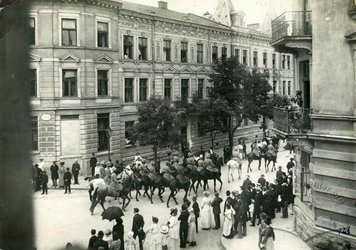 Кінний віділ Січи Тустановичі-Болехів 2