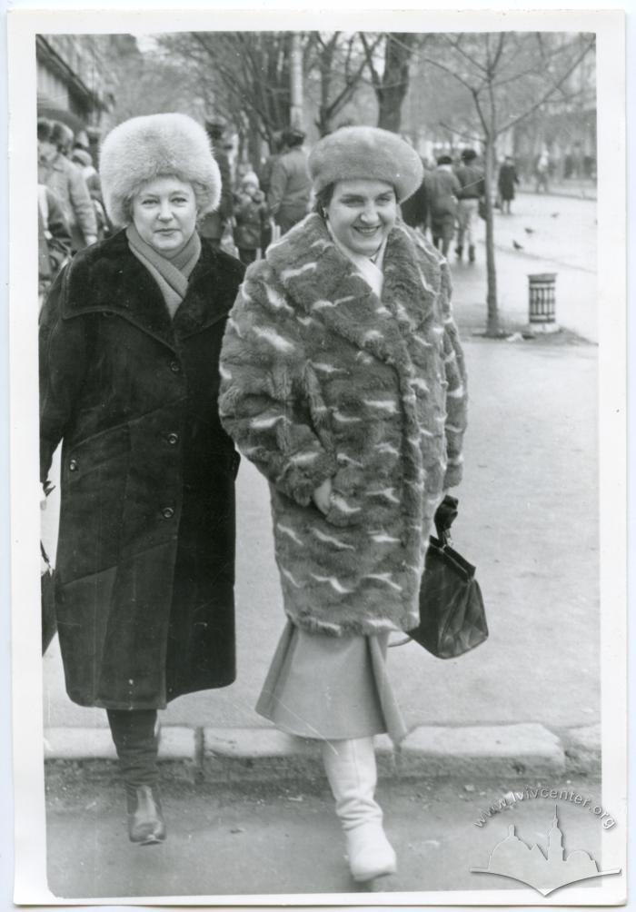 Women on the street in winter 2