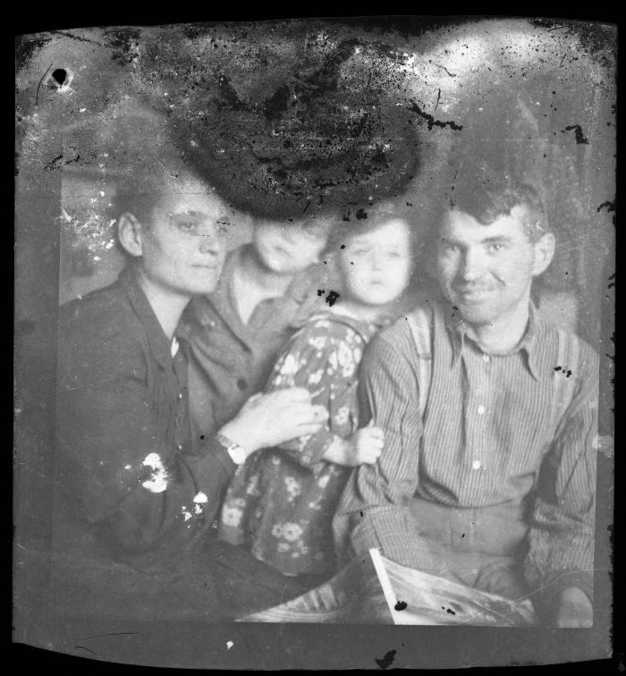 Portrait of a woman with children 2