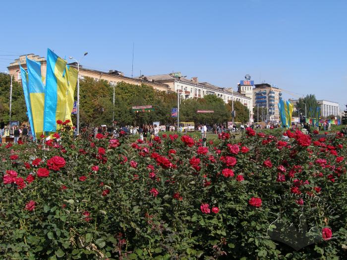 Грецька площа в Маріуполі 2
