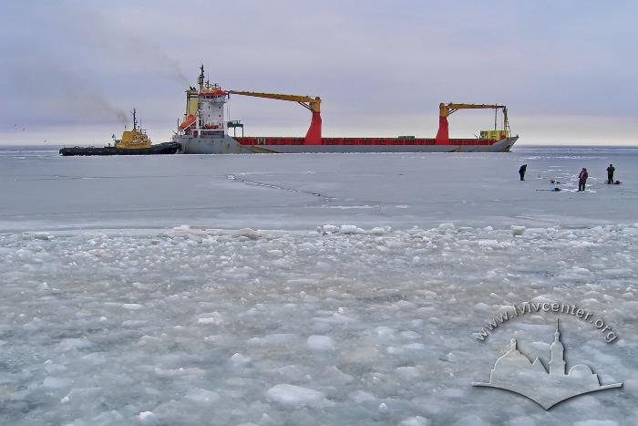 Канал Маріупольського морського порту 2