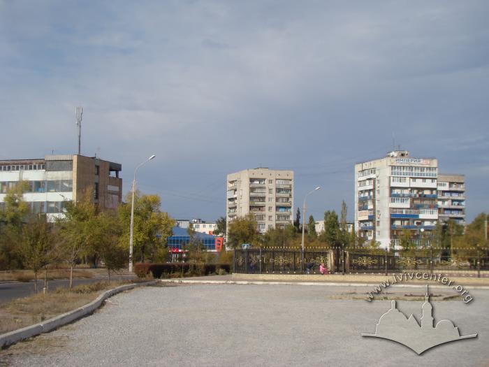 Проспект Космонавтів 2
