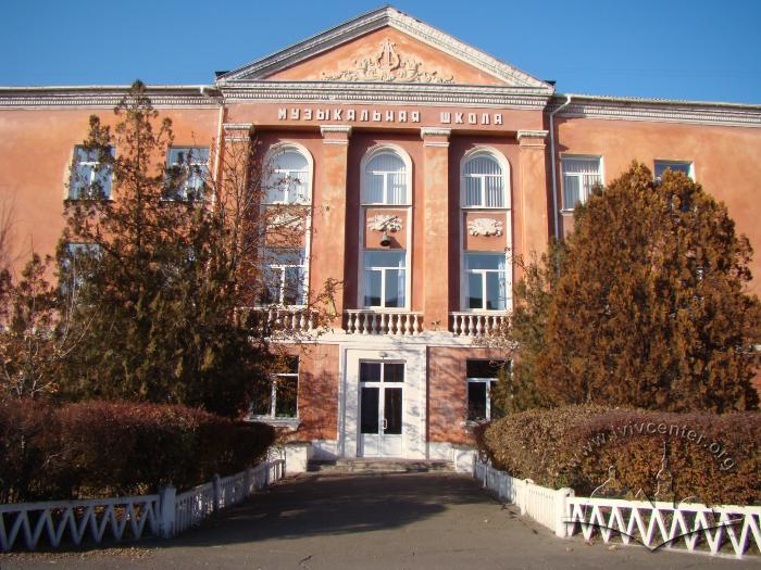 Проспект Хіміків 2
