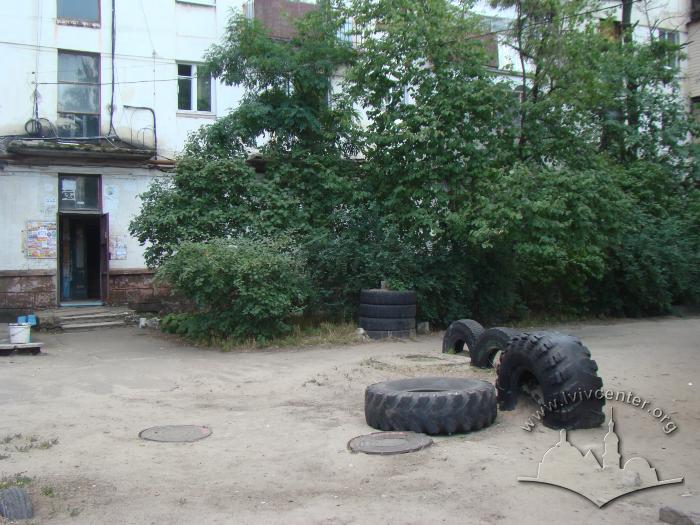 Проспект Гвардійський 2