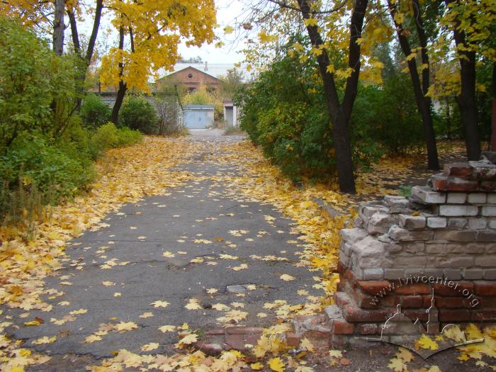 Бульвар Дружби Народів 2