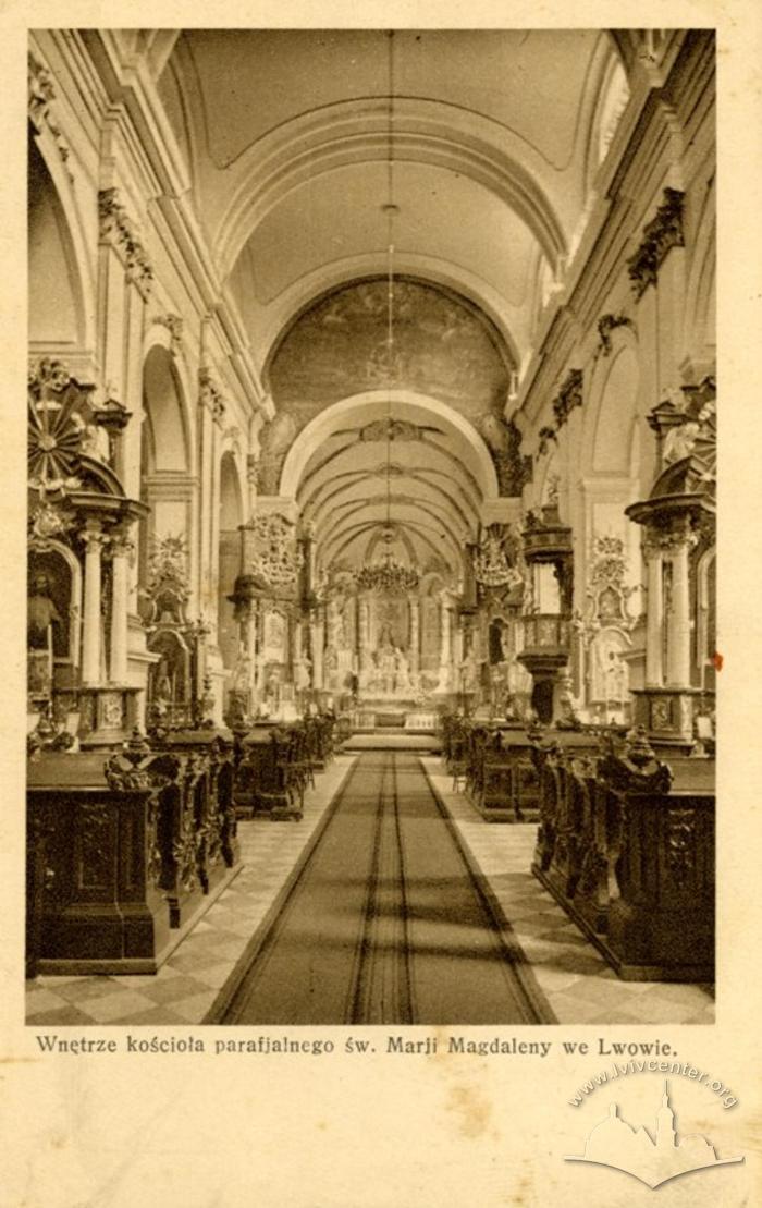 Інтер'єр парафіяльного костела Св. Марії Магдалини 2